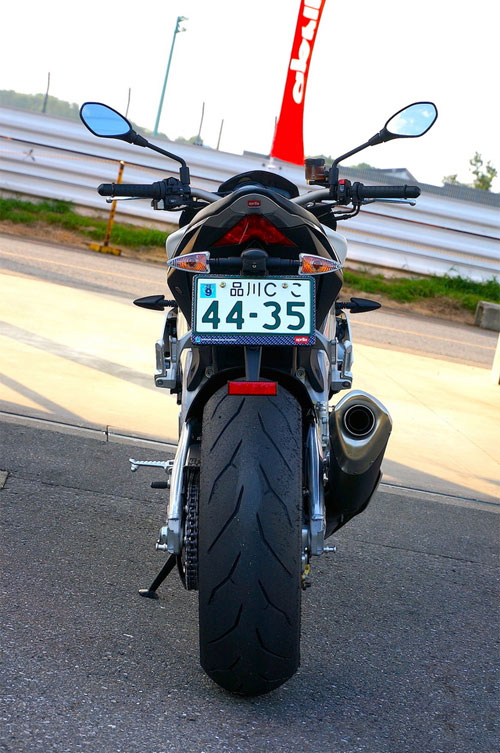 Aprilla Tuono V4 R 2015