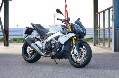 Aprilla Tuono V4 R 2015